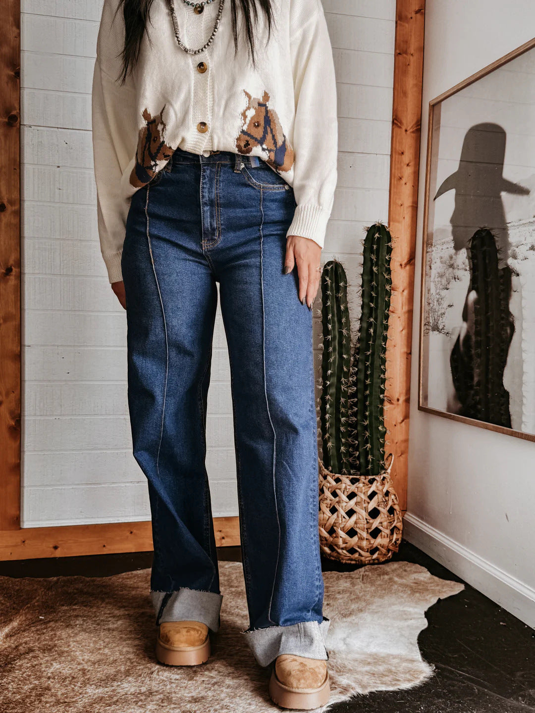 Women Casual Washed out Elastic Mid Waist Straight Jeans