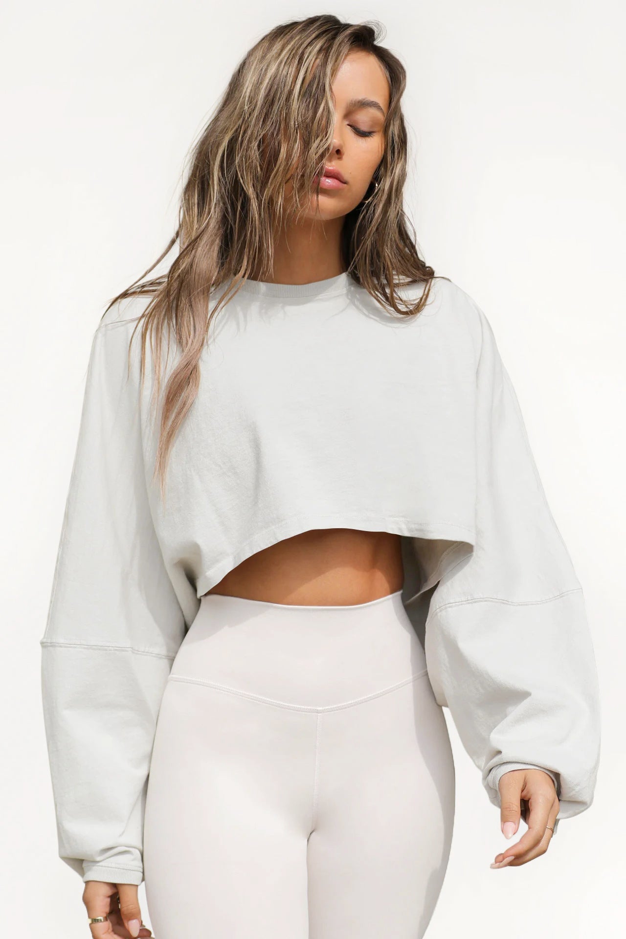 Popular round Neck Sweatshirt Women Clothing Short Sports Bottoming Shirt T shirt Knitwear Long Sleeve Top