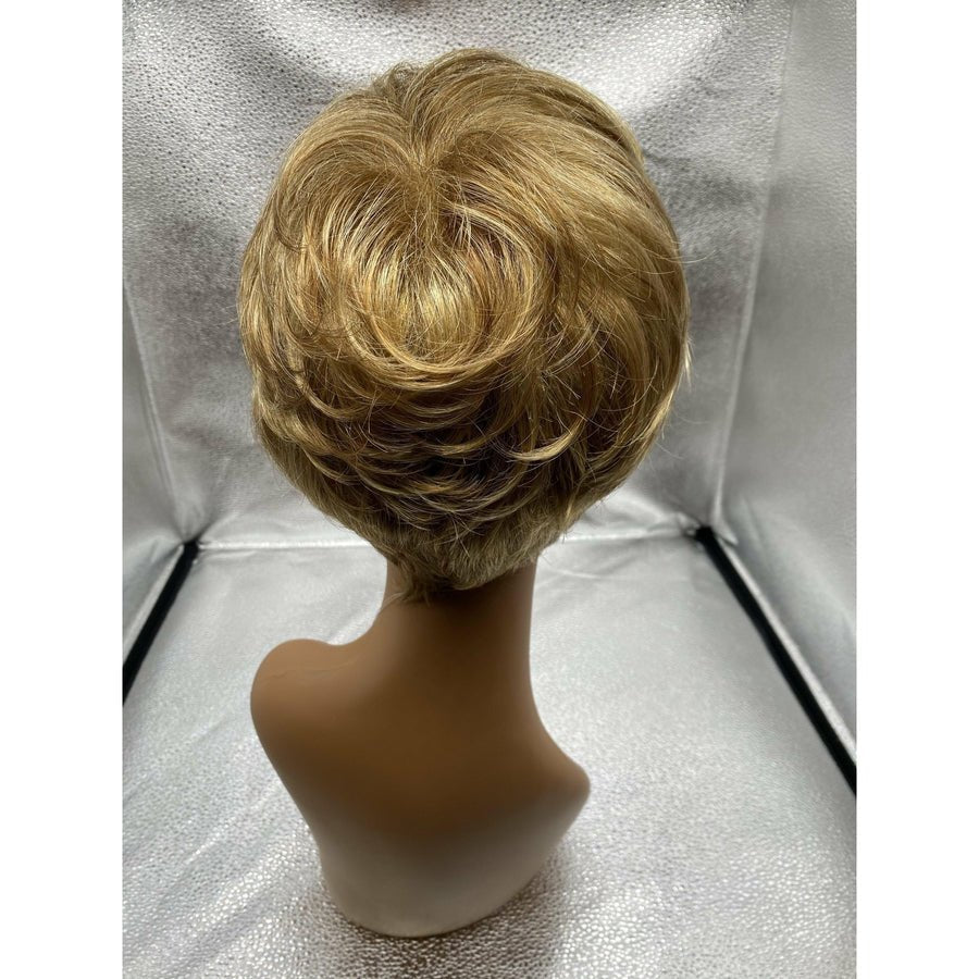 Raquel Welch Winner Wig Hairpiece - Choose Color